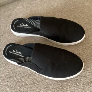 Clarks Cloudstoppers canvas mule